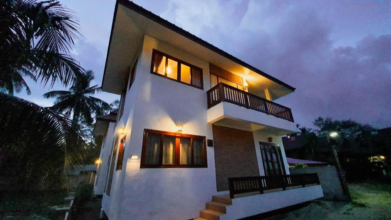 Baan Bhuwann Holiday Apartment Chaloklum Exterior photo
