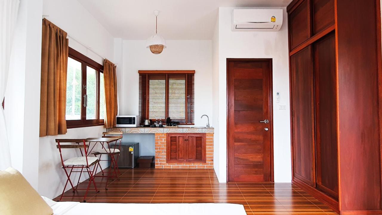 Baan Bhuwann Holiday Apartment Chaloklum Exterior photo