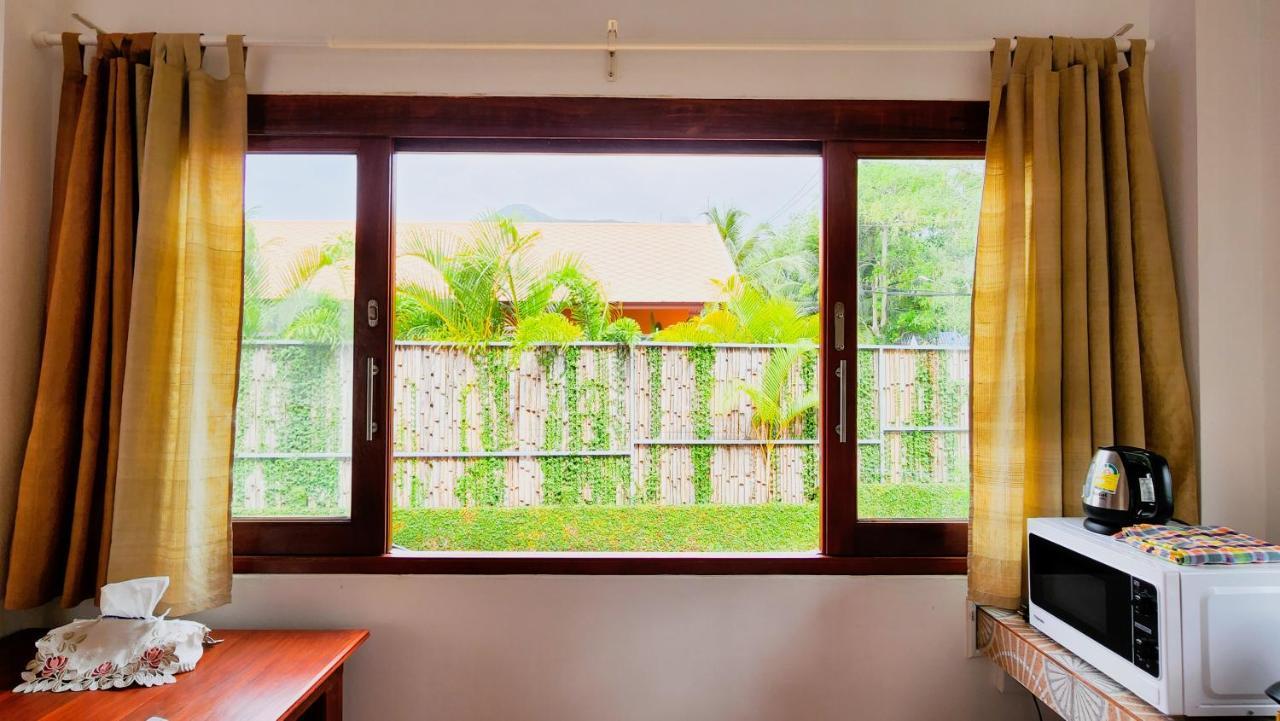 Baan Bhuwann Holiday Apartment Chaloklum Exterior photo