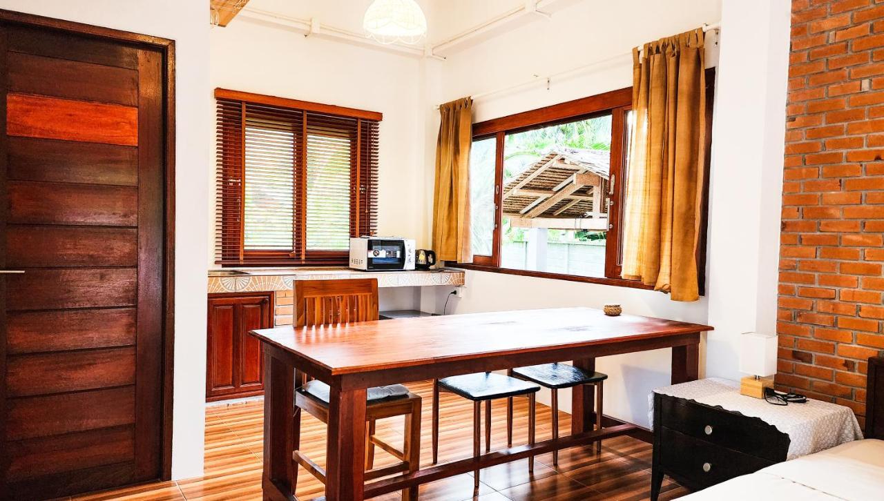 Baan Bhuwann Holiday Apartment Chaloklum Exterior photo