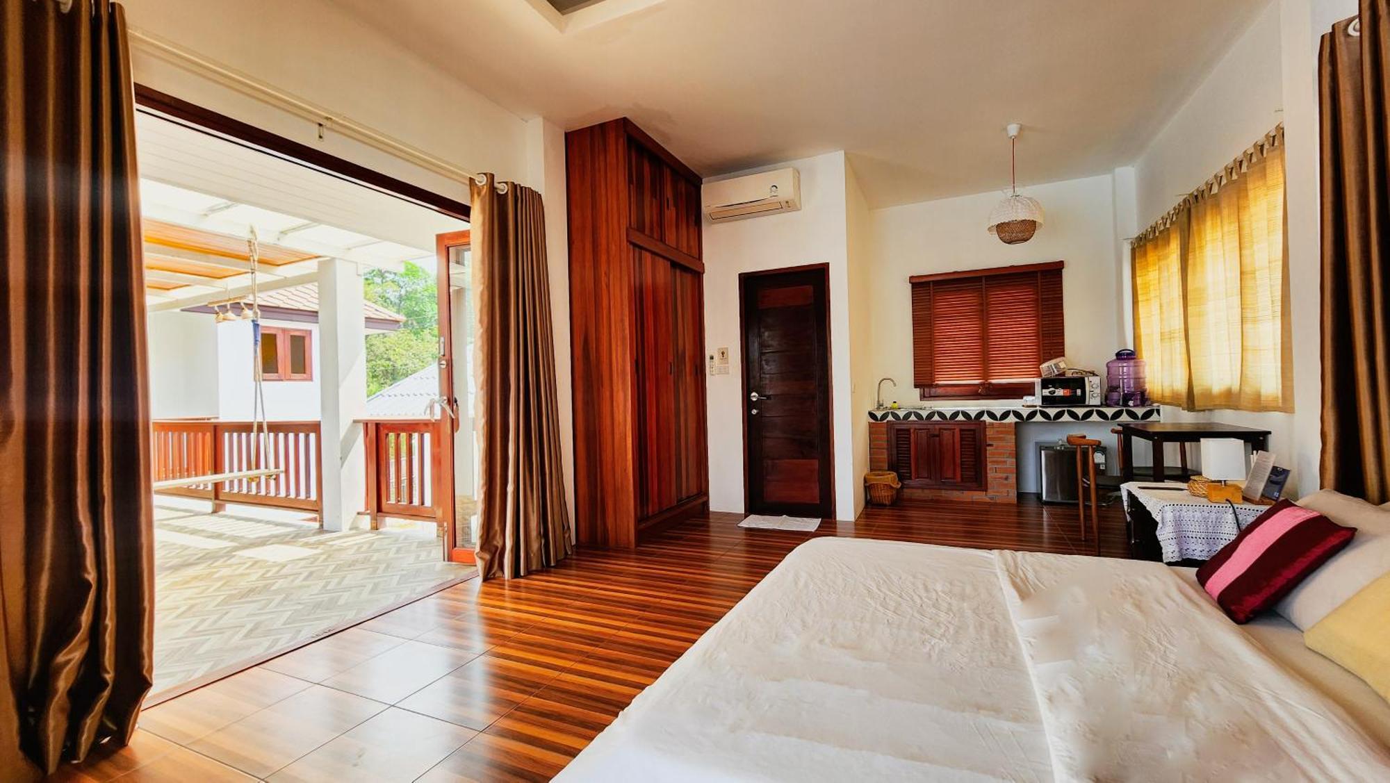 Baan Bhuwann Holiday Apartment Chaloklum Exterior photo