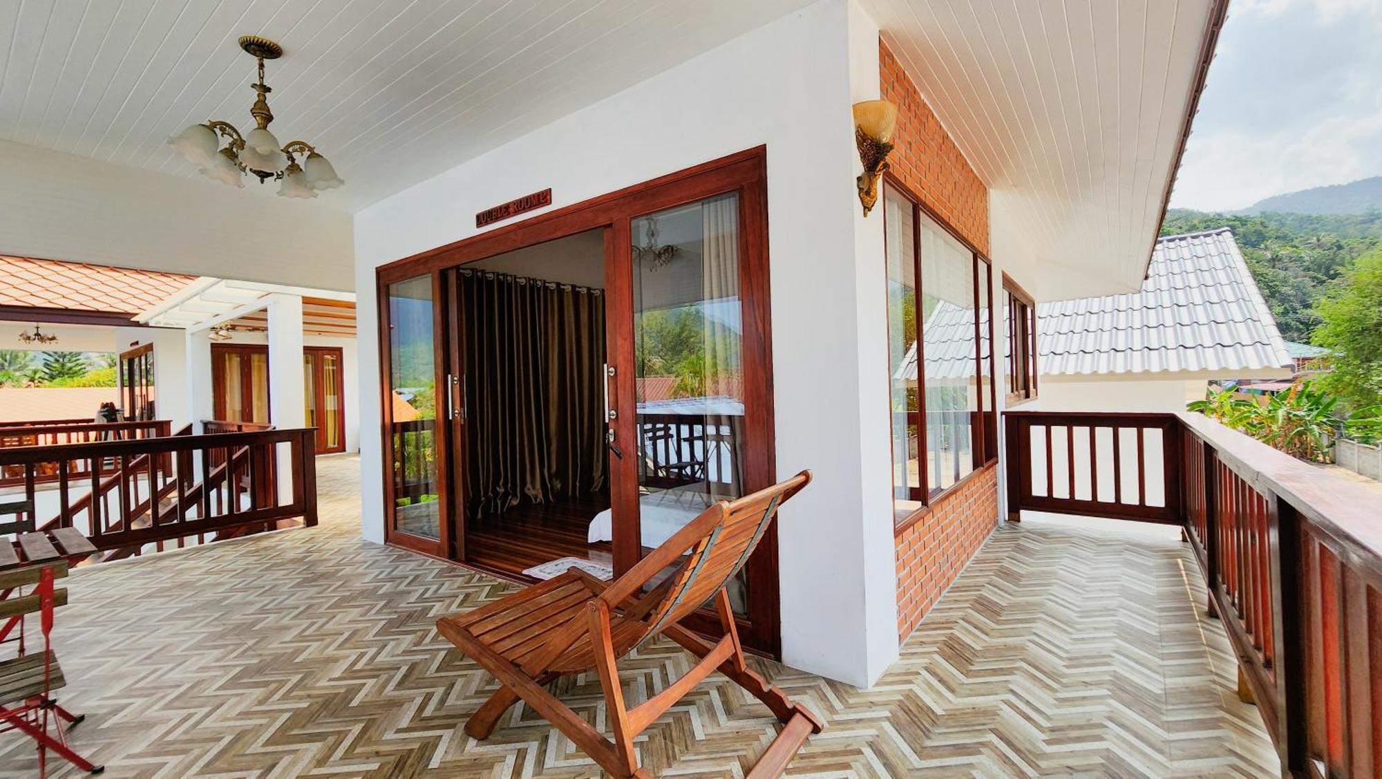 Baan Bhuwann Holiday Apartment Chaloklum Exterior photo