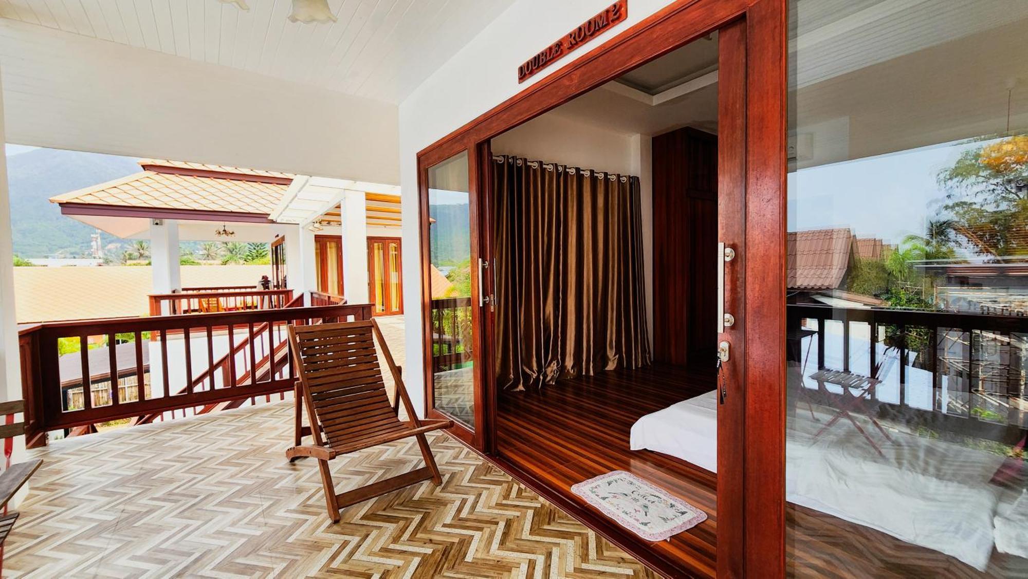 Baan Bhuwann Holiday Apartment Chaloklum Exterior photo