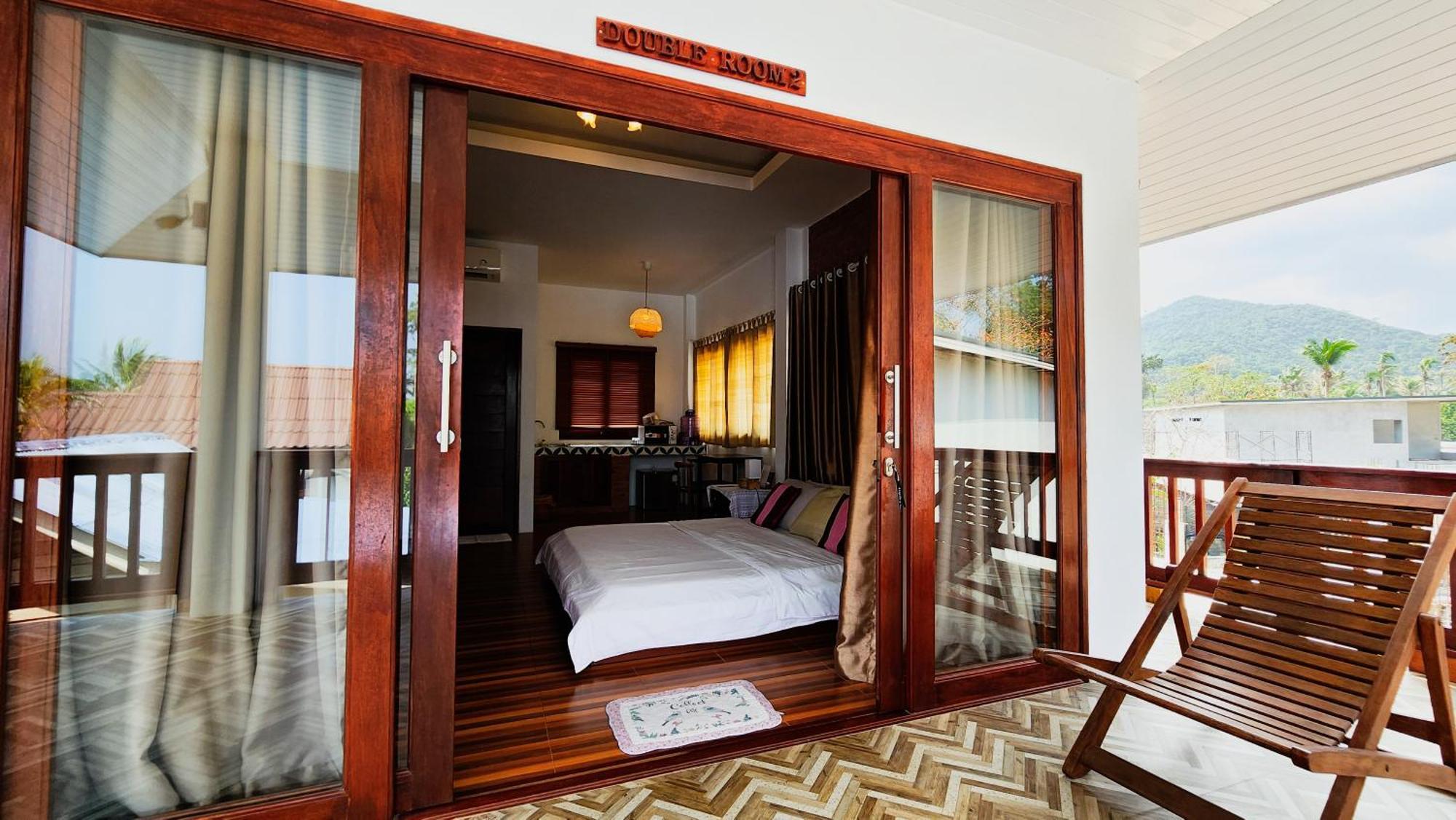 Baan Bhuwann Holiday Apartment Chaloklum Exterior photo
